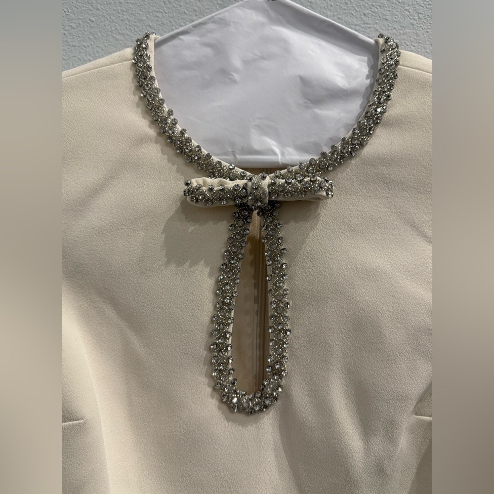 NWT Self-Portrait Embellished Cream White Crepe Blouse Size 4 - Picture 3 of 11